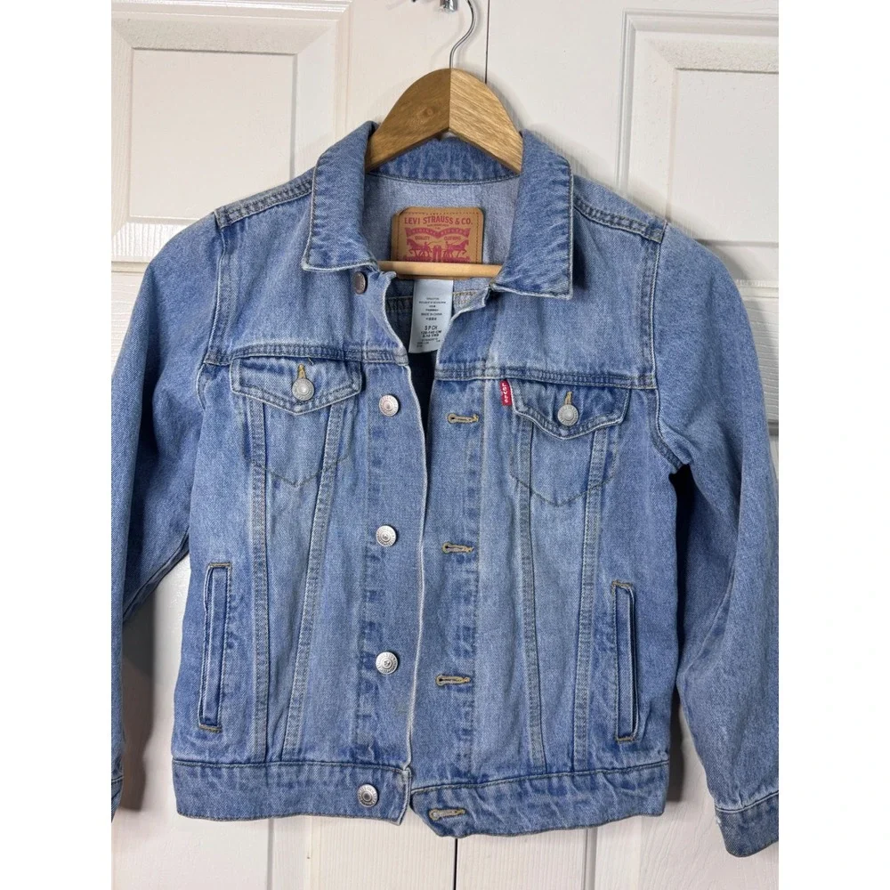 Levi's Kids Trucker Denim Jacket Size‎ S (8-10) Light Wash Button Up